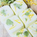 Vegan Natural Aromatherapy Shower Steamers With Dried Flowers FDA 30g