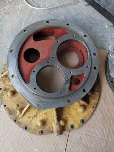 China Original shantui SD22 bulldozer transmission rear case body 154-15-33110 factory