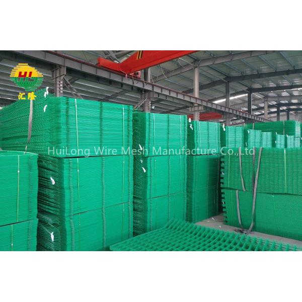 China 3d Curved 5x5 Inch Welded Wire Mesh Panels Powder Coated factory