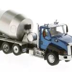 Caterpillar CT660 McNeilus Concrete Mixer Truck 1/50 Scale Diecast Model CAT