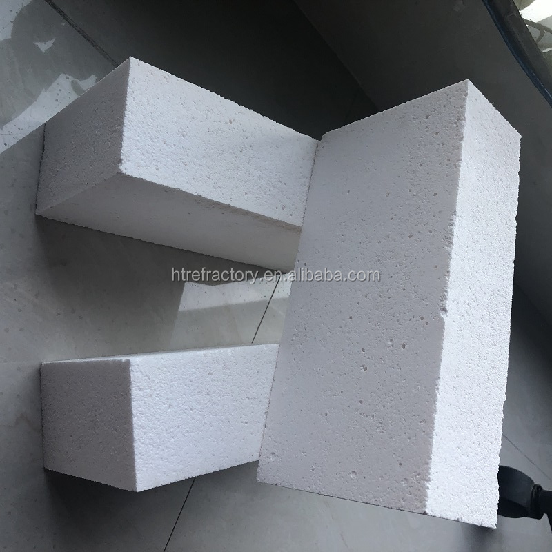 CrO Content % International Standard Alumina Block Hollow Ball Bricks for Glass Furnace