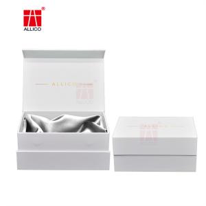 China Large White Collapsible Box With Magnetic Closure Rectangle Present Box on sale