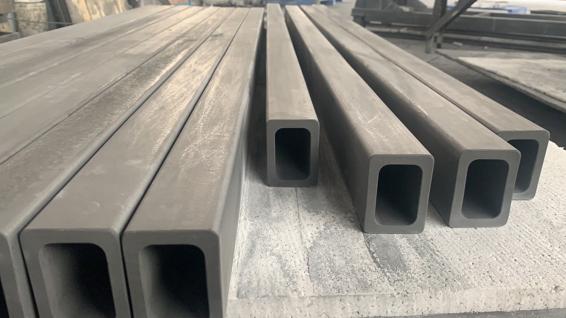 Reaction Boned Silicon Carbide Sisic Beam For Bearing Structure Support