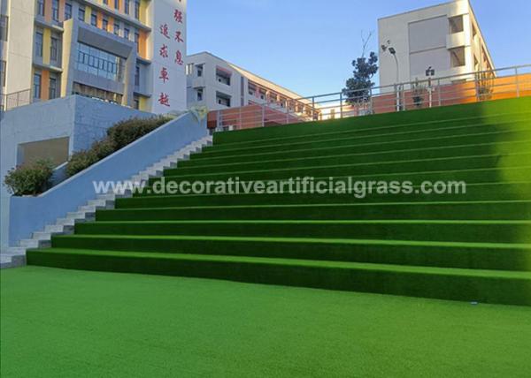 25mm Decorative Synthetic Fake Grass Carpet / Green Artificial Stair Grass 60