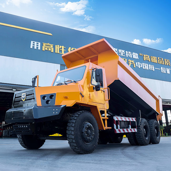 Heavy Duty Yuchai Engine Underground Articulated Truck Compact Self Loading 25 Tons
