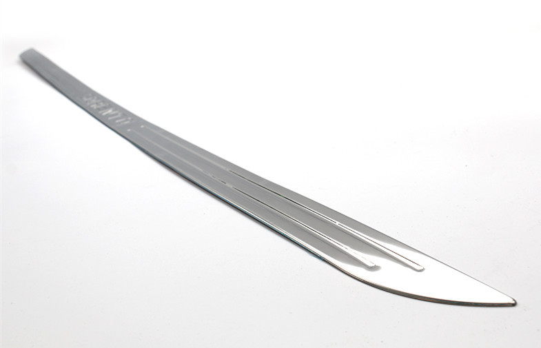 Back Door Lower Garnish Stainless Steel Auto Trim Parts For Kia Sorento 2015
