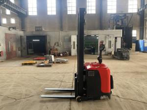 China Duplex mast Electric Pallet Stacker Electric Walkie Stacker 2000 KG factory