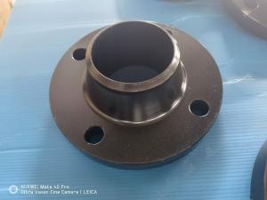 China Wn 150lbs Threaded Pipe Flange Dn200 Asme A105n Black Paint factory