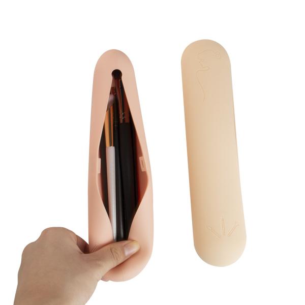 China Hot Selling Custom Portable Travel Food Grade Silicone Cosmetic Bag Makeup Storage Pouch factory