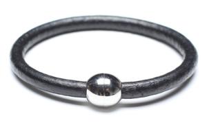 China Leather Bracelet, Stainless Steel Clasp, 8 Inches factory