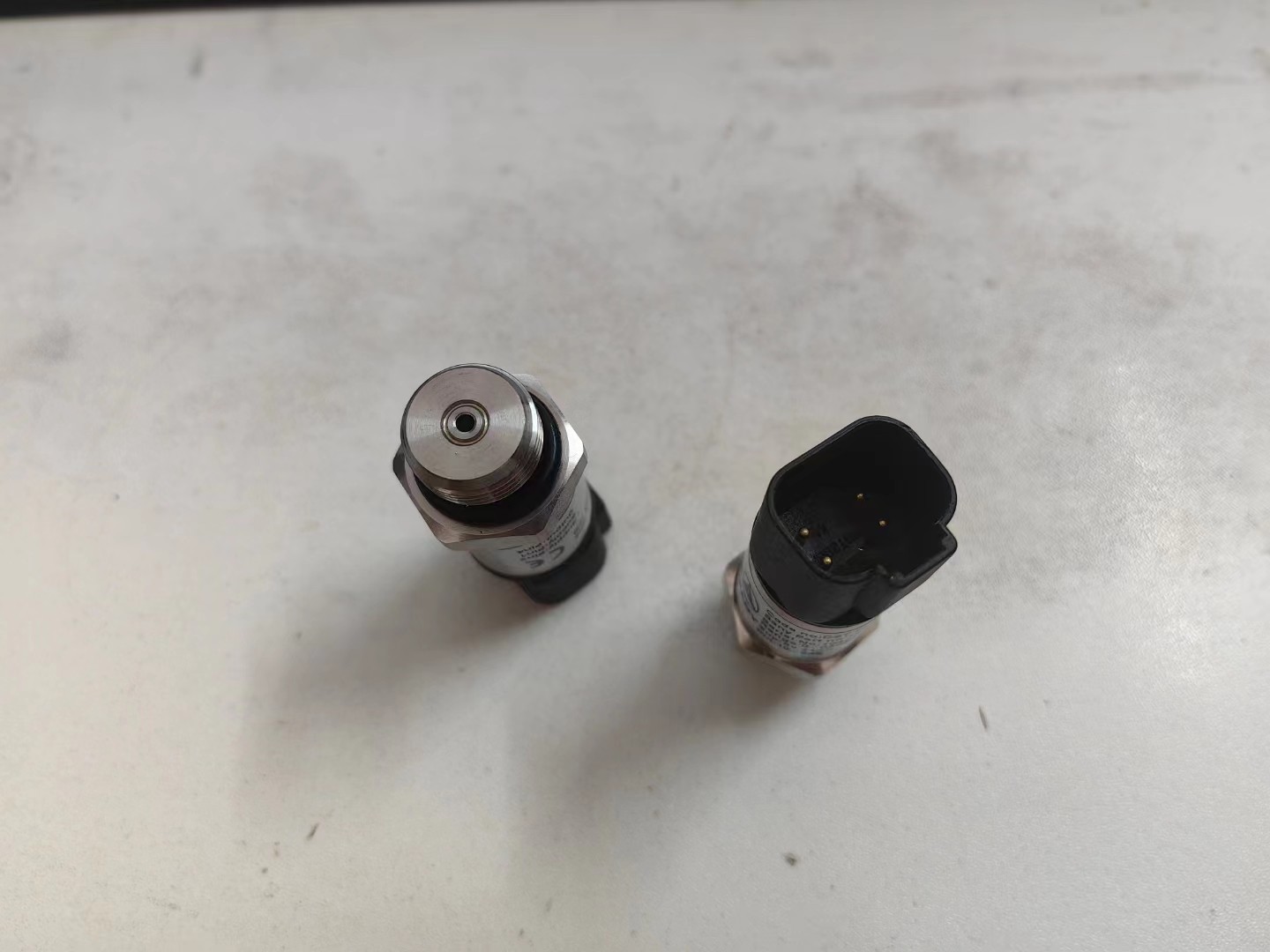 Sany High Voltage Sensor Engine Solenoid Valve 10403592 SANY Sensor