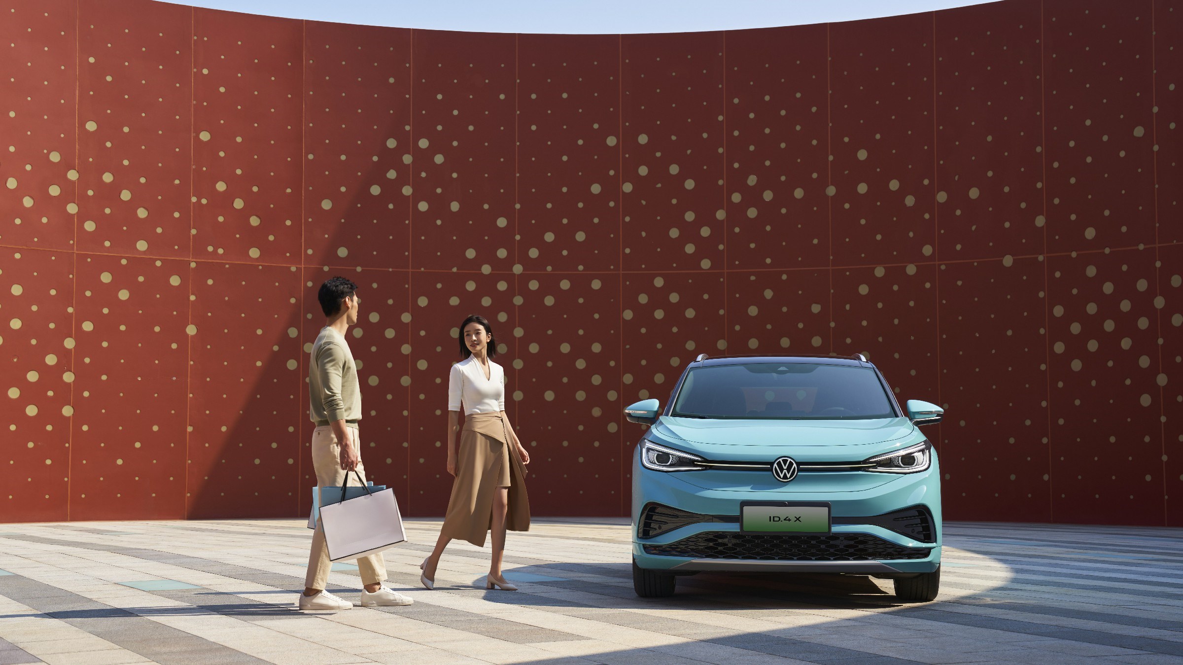 ID4 CROZZ EV Lite Pro Prime Luxury Electric Vehicle Charger Innovative Technology