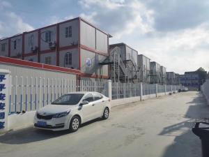 China Anti Seismic Portable Site Office Container Flat Pack Cabins 20ft 40ft factory