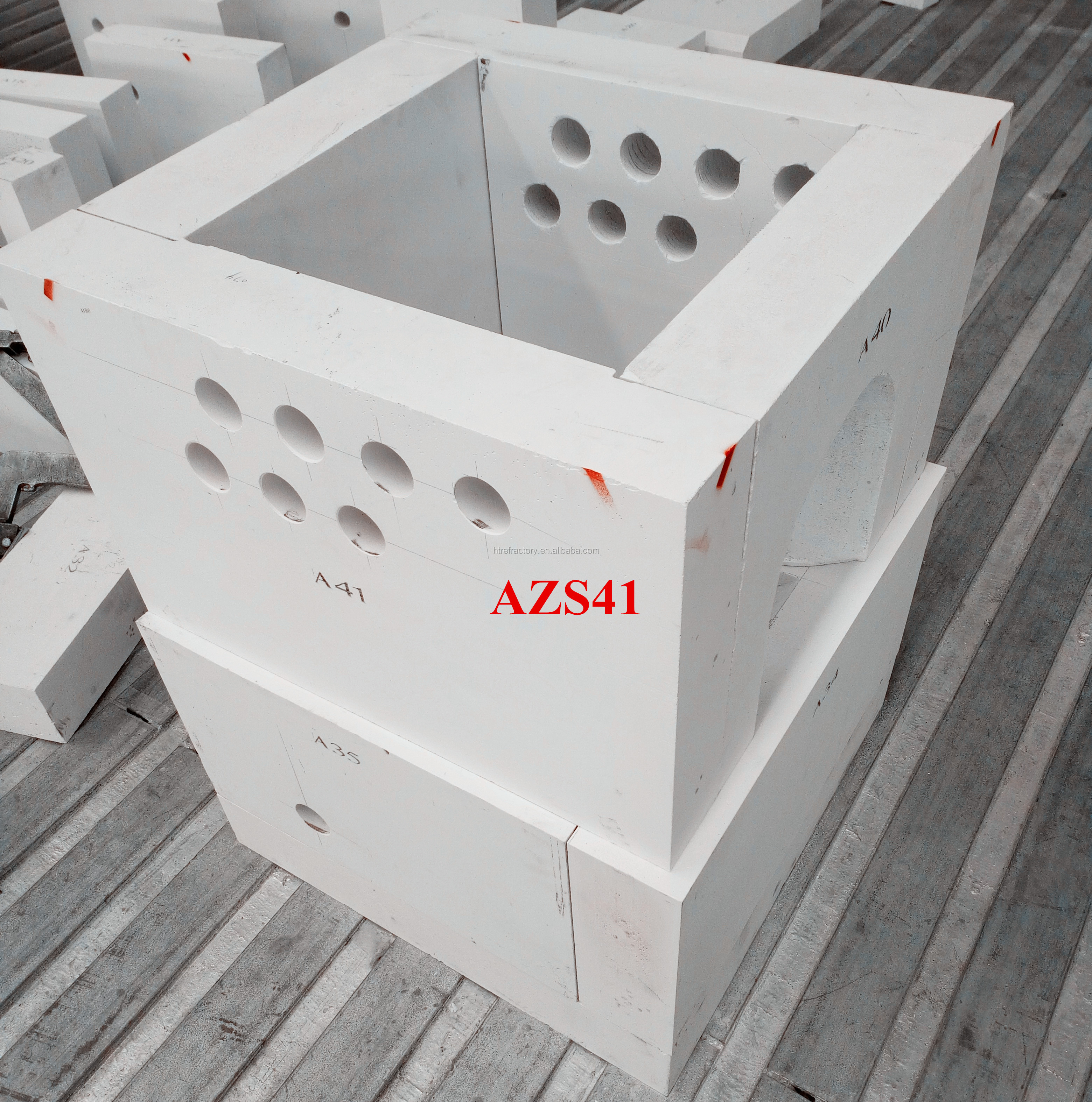 Refractory Tile Fused Cast AZS 33/36/41 Bricks for Glass Kiln ISO9001 2008 Certified