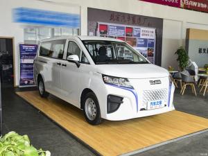 China Fast 4 Doors Electric MPV Electric Car 260km New Energy Vehicle factory