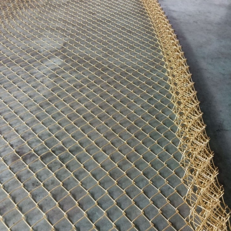 Hot Dip Galvanized Zinc Coated 15m Roll Wire Diamond Mesh Farm Chain Link Fence