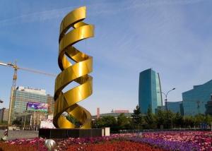 China Urban Decoration Painted Metal Sculpture DNA Shape Fashionable Design factory