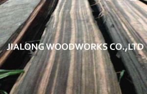 China Macassar Ebony Quarter Cut Natural Black Sliced Cut For Bureau And Desk factory