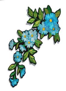 China Iron On Flower Embroidered Applique Patches For Vintage Clothing Decoration factory