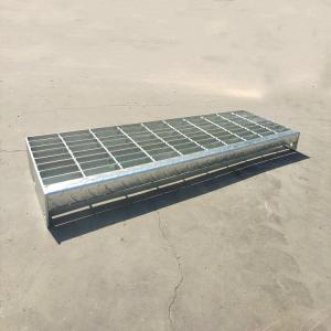 China Hot Dip Galvanized Steel Ladder Treads Gratings Metal Step Stair Tread factory