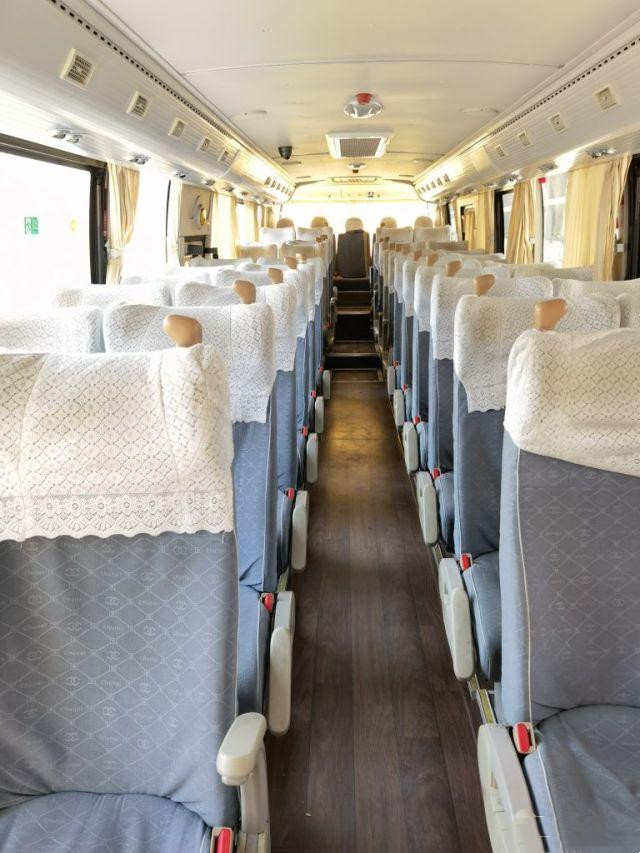 Coach Bus Luxury ZK6115 Used Yutong Bus 48 Seats Yutong Bus Spare Parts