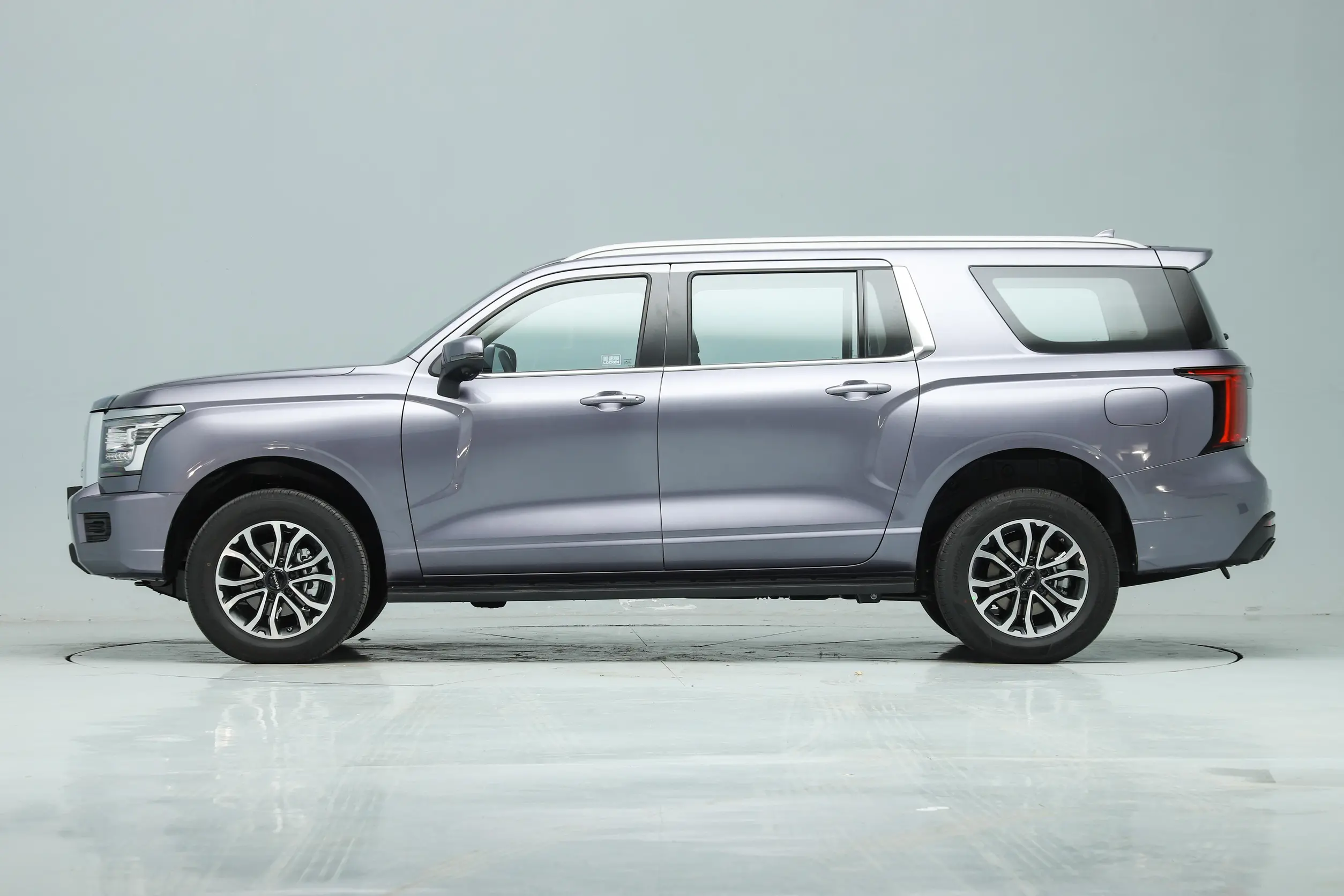 SUV 2023 Great Wall HAVAL H5 Electric Diesel Engine Leather Turbo Multi-function Automatic Tank 500 Car R17 LED Camera