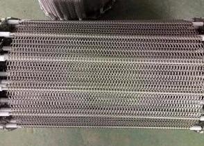 China Baking Cooling Stainless Steel 0.2mm Width Spiral Mesh Belt factory