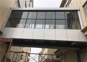 China Floor Deck Light Steel Frame Construction Prefab Pedestrian Bridge Between Two Buildings factory
