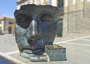 China Modern Art Decoration Bronze Statue Custom Bronze Face Sculpture factory