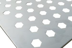 China Hexagonal Hole 5mm Length 1.5m Perforated Aluminium Panels factory