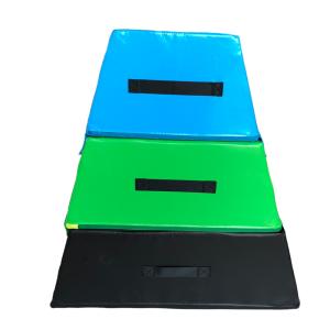 China Trapezoid Three Layers Gym Pommel Horse / Soft Play Toys Customized Color factory