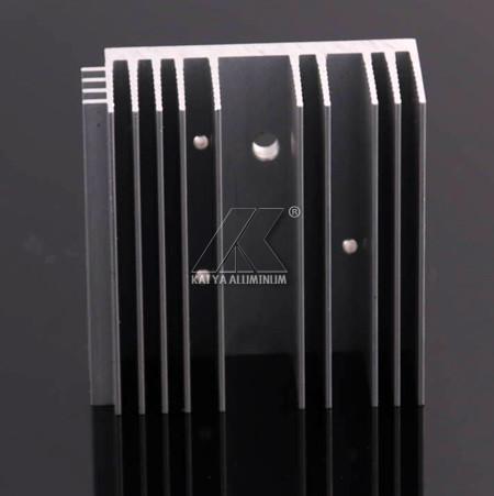 Square Shape Heat Sink Aluminum Profiles Easy Installation High Precision