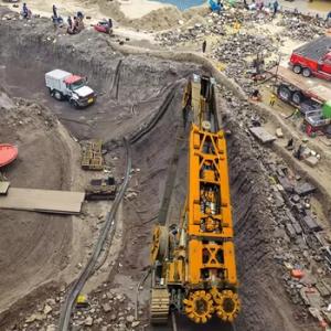 China Underground Trench Cutter Machine Diaphragm Wall Trench Cutter Milling Machine factory