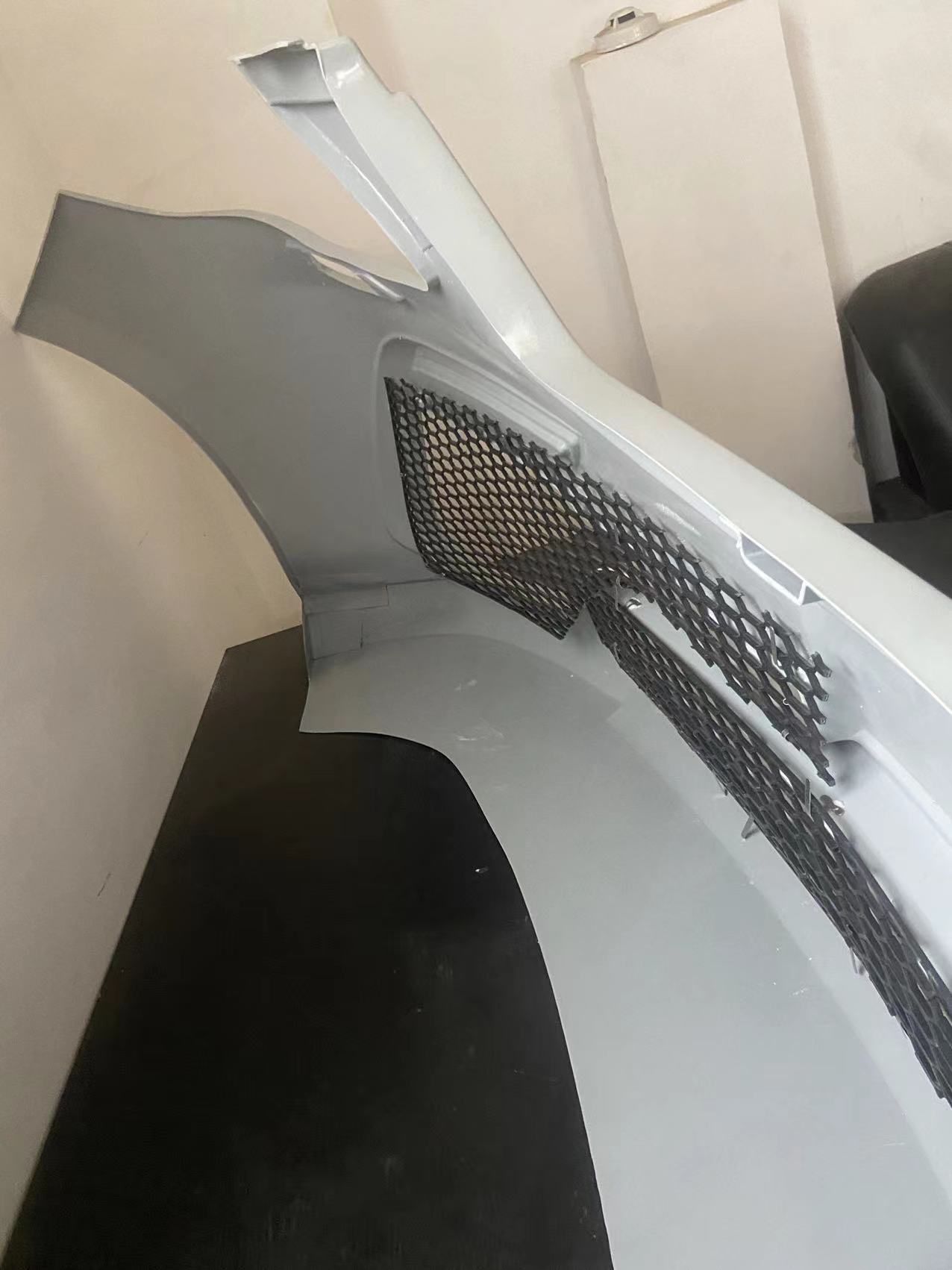 New Product for Mercedes-benz W251 R320 R350 R400 R500 Body Kit R350 R400 R500 Front Bumper