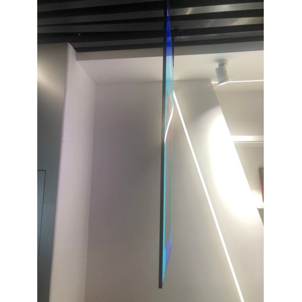55 Inch Flexible Double-Sided Hanging Transparent OLED Display For Advanced Indoor Visual Experience