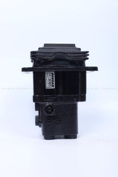Hydraulic foot pedal valve for crawler excavator components NVK45DT 2023 hot