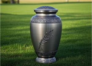 China Aluminium Urn Customized Decorative Funeral Urns factory
