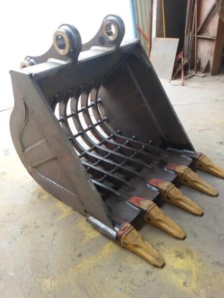 Durable Skeleton Rock Bucket , Excavator Bucket Attachments For Municipal