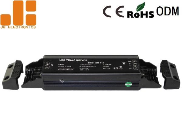 Constant Voltage DC12V Triac Dimming Driver With Power Protection / Overheating