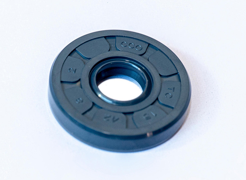 Aging and Oil Resistant TG4 TC Hydraulic Oil Seal Industrial Applications Oil Seals