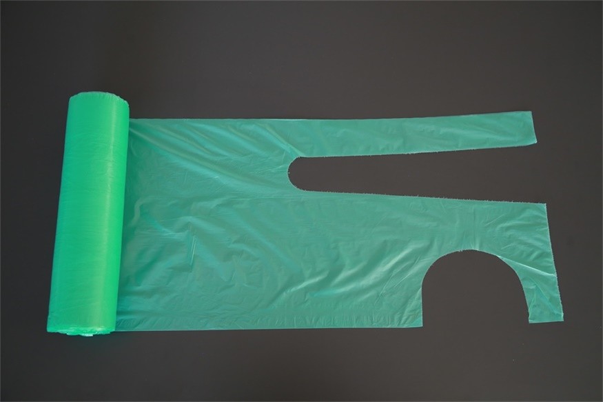 LDPE / HDPE Disposable Plastic Aprons Flat Pack On A Roll Single Use Dust Proof