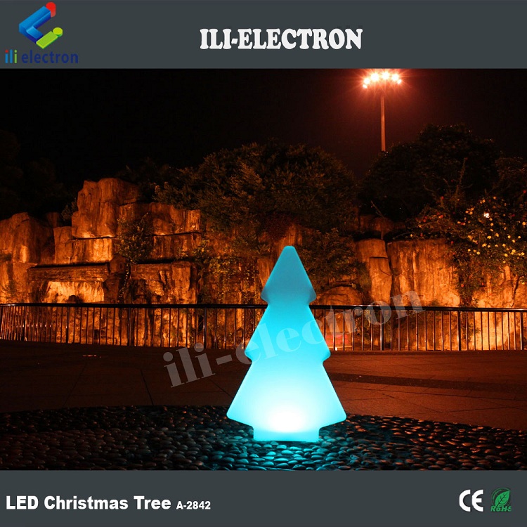 outdoor led glow christmas tree shaped light for holiday