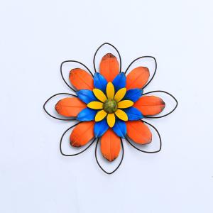 China Metal Garden Ornaments Modern Flower Metal Garden Wall Decorations factory