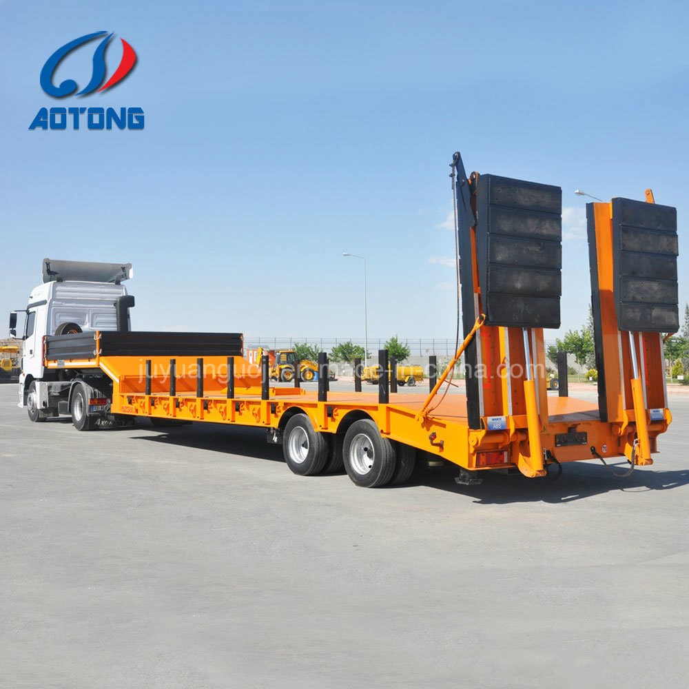 Semi-Trailer 150ton Heavy Duty 4 Line 8 Axle Low Bed Trailer with 32 Tyres and Gooseneck