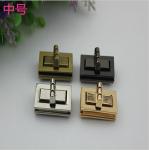 Wholesale zinc alloy metal accessories medium square ring 4 colors bag locks