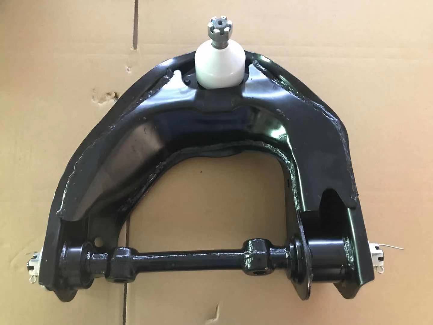 Nature Rubber Bushing Front Right Lower Control Arm for RAM 1500 13-18 OE NO. 4877158AH