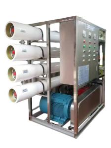 China 100t Desalination Water System Producing 5 Tons Of Water Per Hour factory