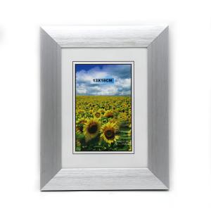 China Eco Friendly Aluminium Photo Frame 13 X 18 Cm , White 5x7 Picture Frames factory
