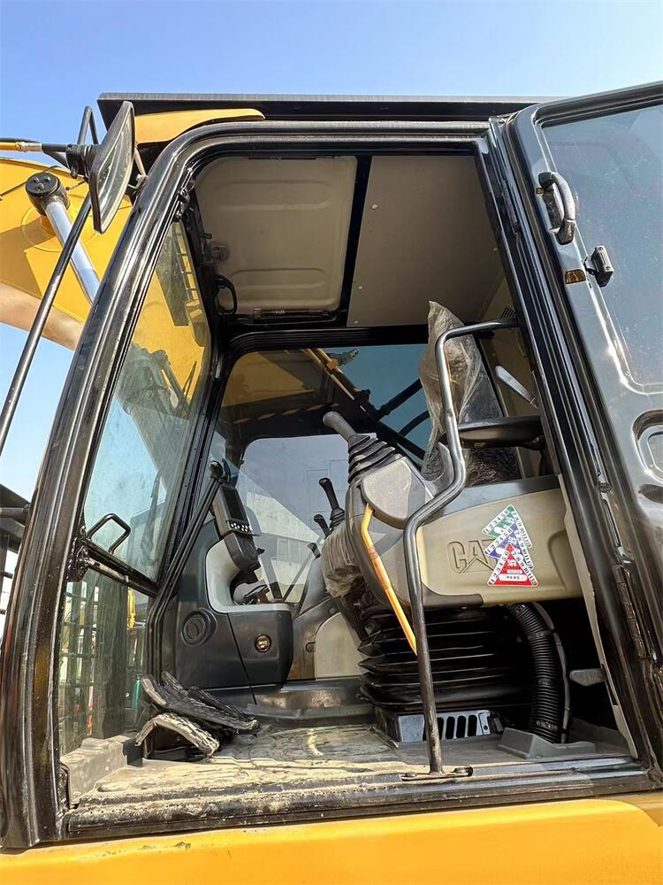 Used 200KW CAT336 Crawler Excavator 36ton for High Power Mining Exploitation in Japan