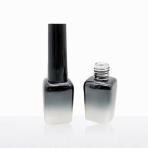 China Gradient Color Nail Polish Mini Bottles Square Shape 7ml 15 Ml With Plastic Cap factory